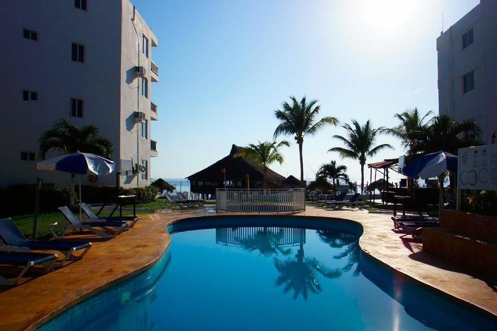 Las Perlas Condos Cancún Exterior foto